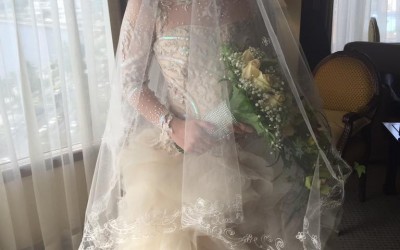 Bride Ara wedding dress